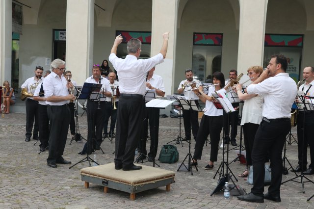 Innaugurazione Ivrea 12 Libri Per 12 Mesi